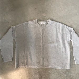 RD Style Sweater Size M